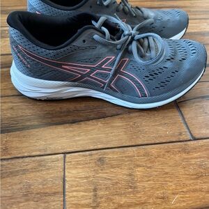 ASICS Gray Athletic Sneakers with Pink Accents